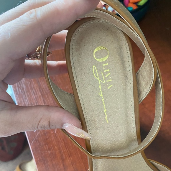 Open Toe Chunky 6” Heels - Picture 7 of 9